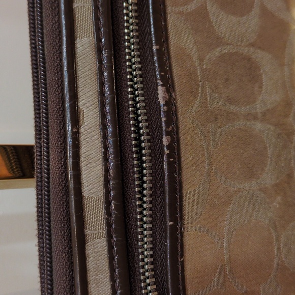 Coach Brown Classic signature Monogram wallet Wristlet CALLOUTS - Picture 3 of 15